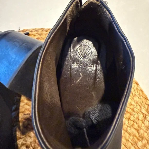 COCLICO Booties - Picture 5 of 5